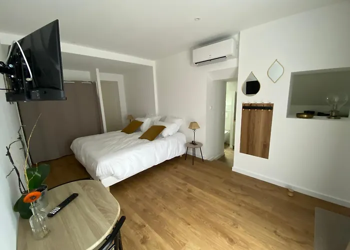 Πανσιόν L Auvetia 150 Circuit 24h Arnage